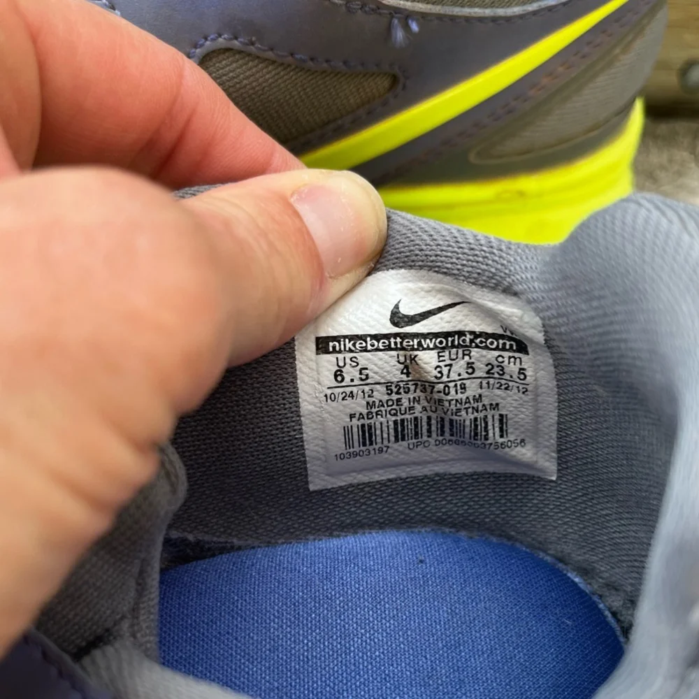 Women’s Nike Training TR2 Shoes- Grey/Volt